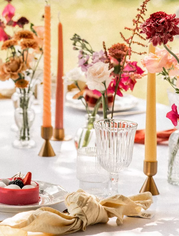 Location déco mariage, anniversaire, baby shower – Mouscron & Tournai . location décoration mariage, mobilier événementiel, déco anniversaire, baby shower Mouscron, décoration fête Tournai, papeterie mariage, décoration communion, Made by MD. Découvrez notre mobilier et décoration tendance pour mariages, anniversaires, baby showers, baptêmes et communions à Mouscron et Tournai. Mobilier, papeterie, compositions florales et décorations pour tous vos événements.